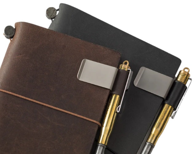 TRAVELER'S Notebook Refill 016 Pen Holder Black - M - Blesket Canada