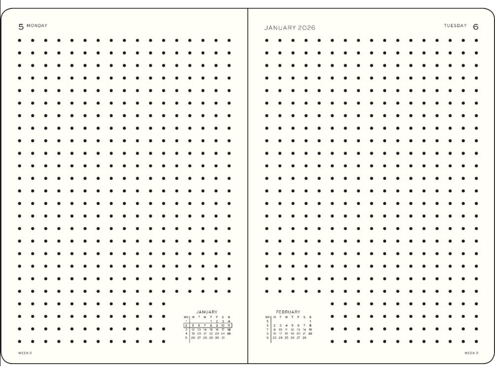 LEUCHTTURM1917 Daily Planner 2026 Dotted Medium (A5) English - Forest Green - Blesket Canada