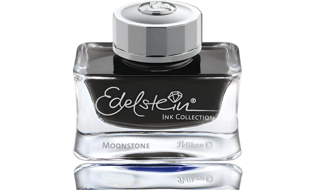 Pelikan Classic M205 Fountain Pen Moonstone Special Edition Set - Blesket Canada