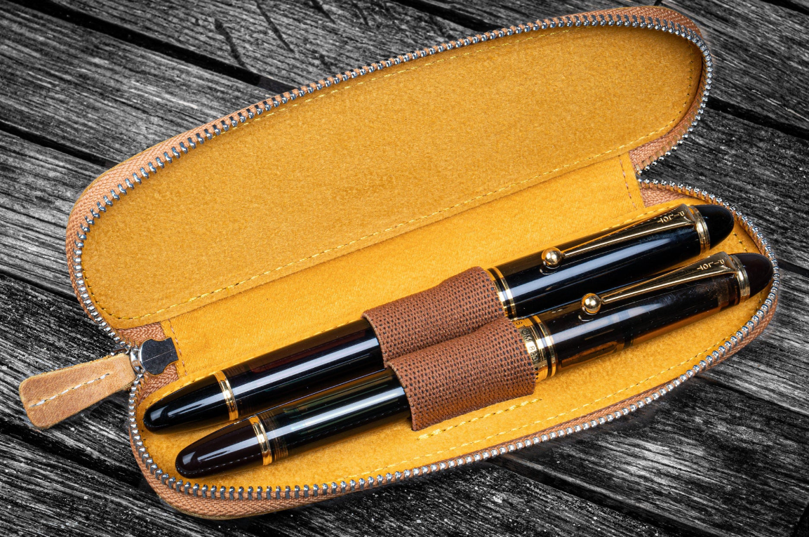 Galen Leather Zippered Duo Slim Pen Case (2 Pens) - Crazy Horse Honey Ochre - Blesket Canada