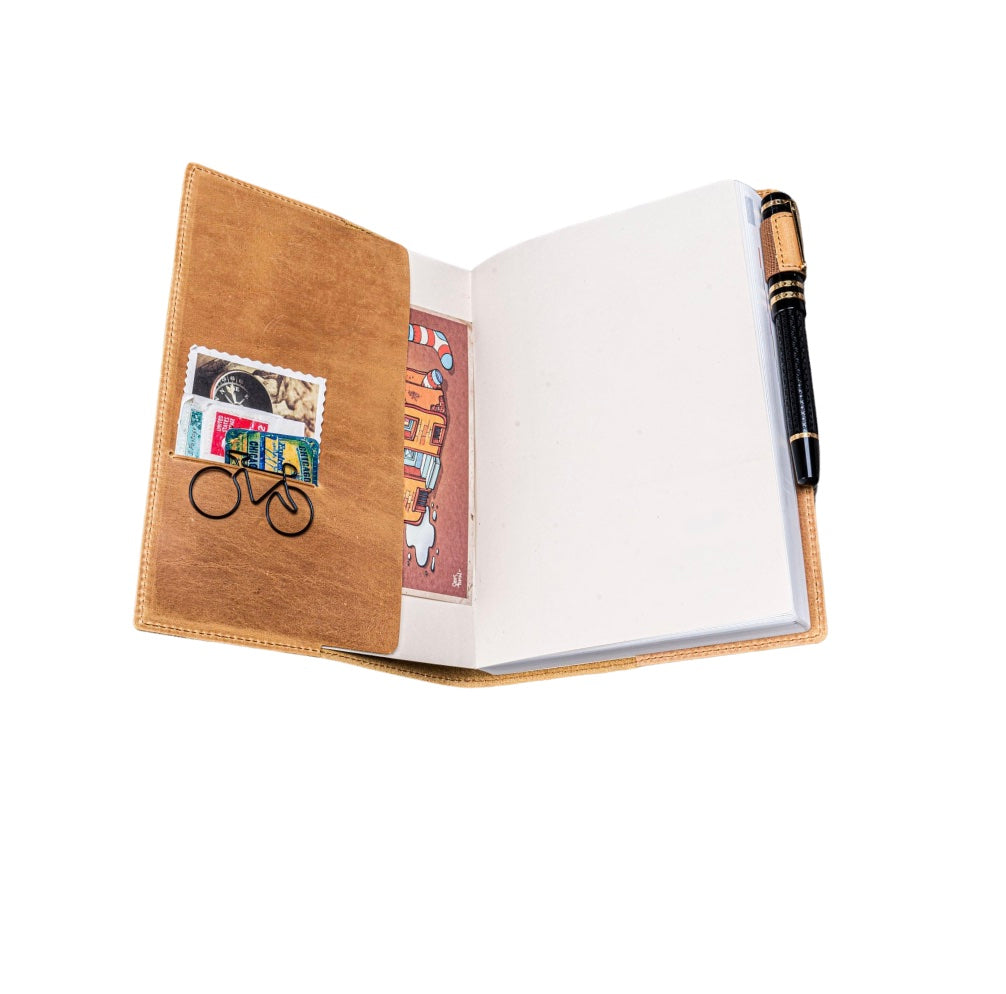 Galen Leather - Slim A5 Notebook/Planner Cover - Crazy Horse Honey Orchre - Blesket Canada