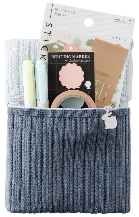 Midori Notebook’s HARAMAKI A6–B6 – Two-Tone Light Blue - Blesket Canada