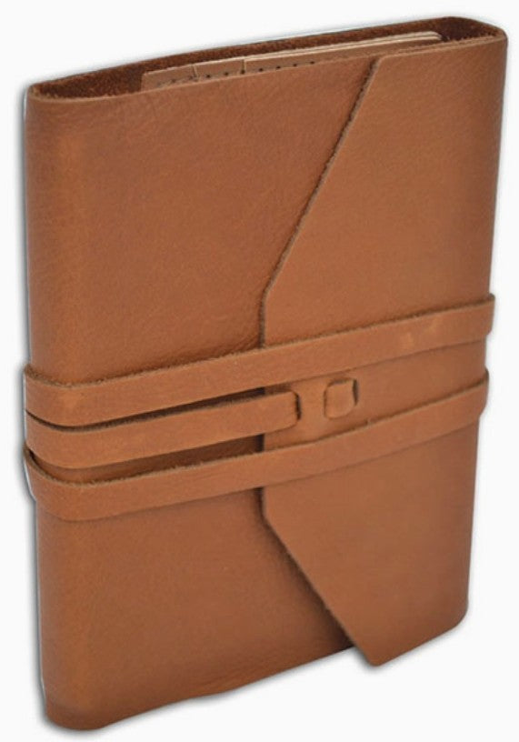 Freund Mayer & Co. Leather Wrap Journal – Refillable – 5" × 7" – Tan - Blesket Canada