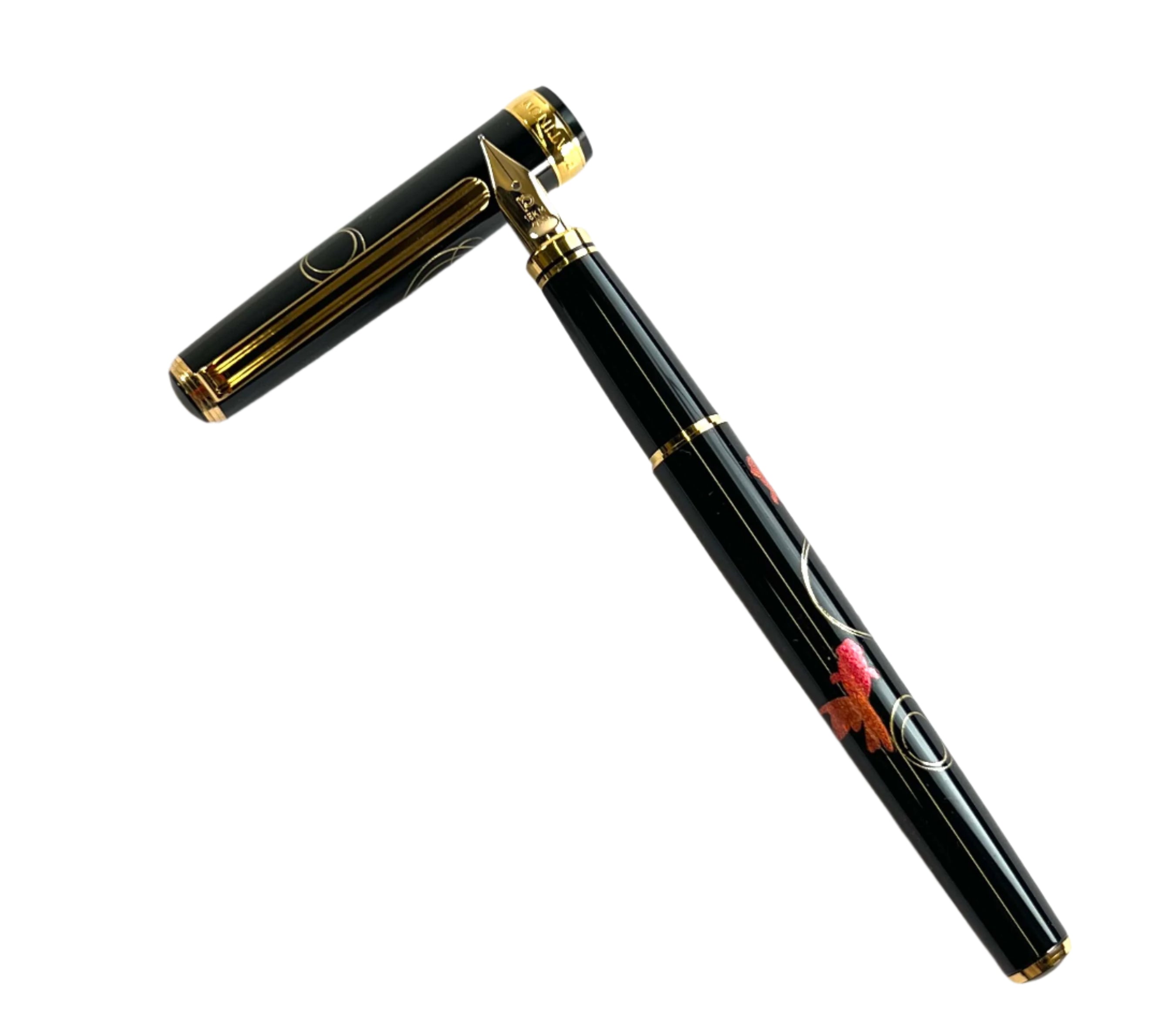 Platinum Vicoh Kanazawa Golden Leaf Goldfish 18kt M