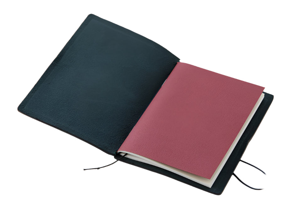 TRAVELER’S notebook Beginners Olive - Passport Size - Blesket Canada