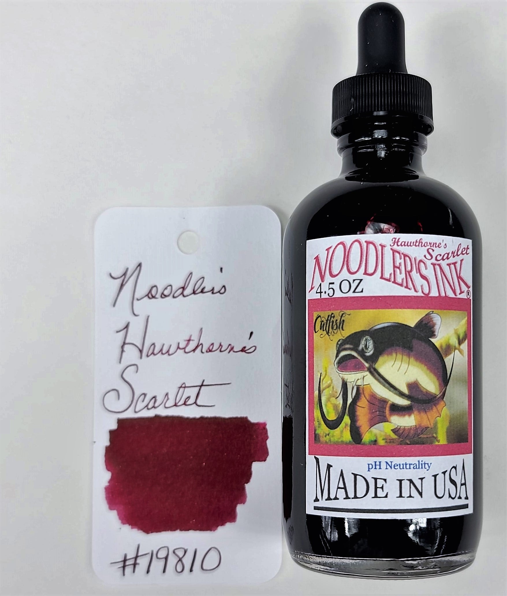 Noodler’s Hawthorne's Scarlet Fountain Pen Ink 4.5 oz w/ Free Pen - Blesket Canada
