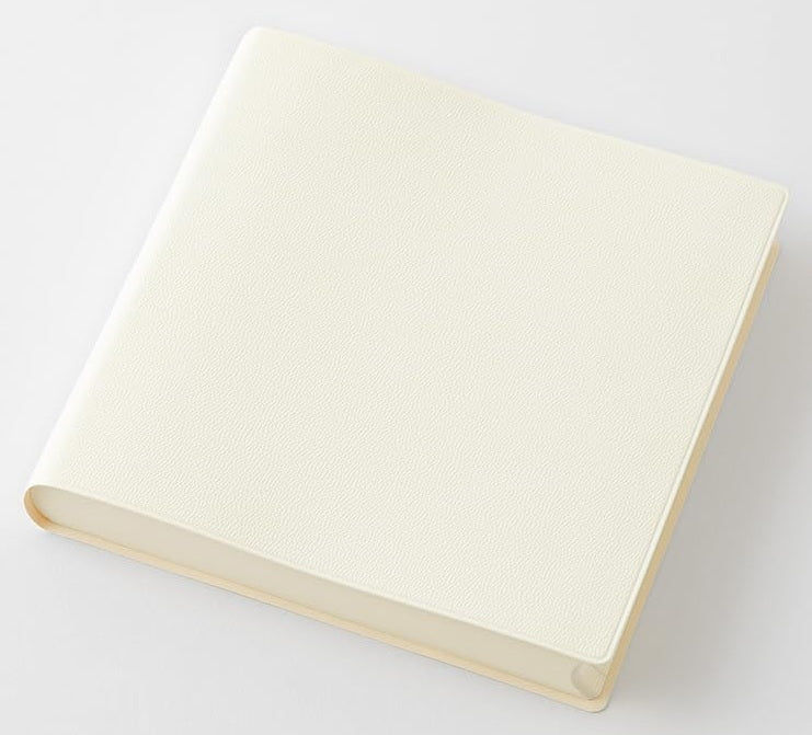Midori MD Notebook Diary 2027 - A5 Square – Monthly Block + 1 Day 1 Page - Blesket Canada