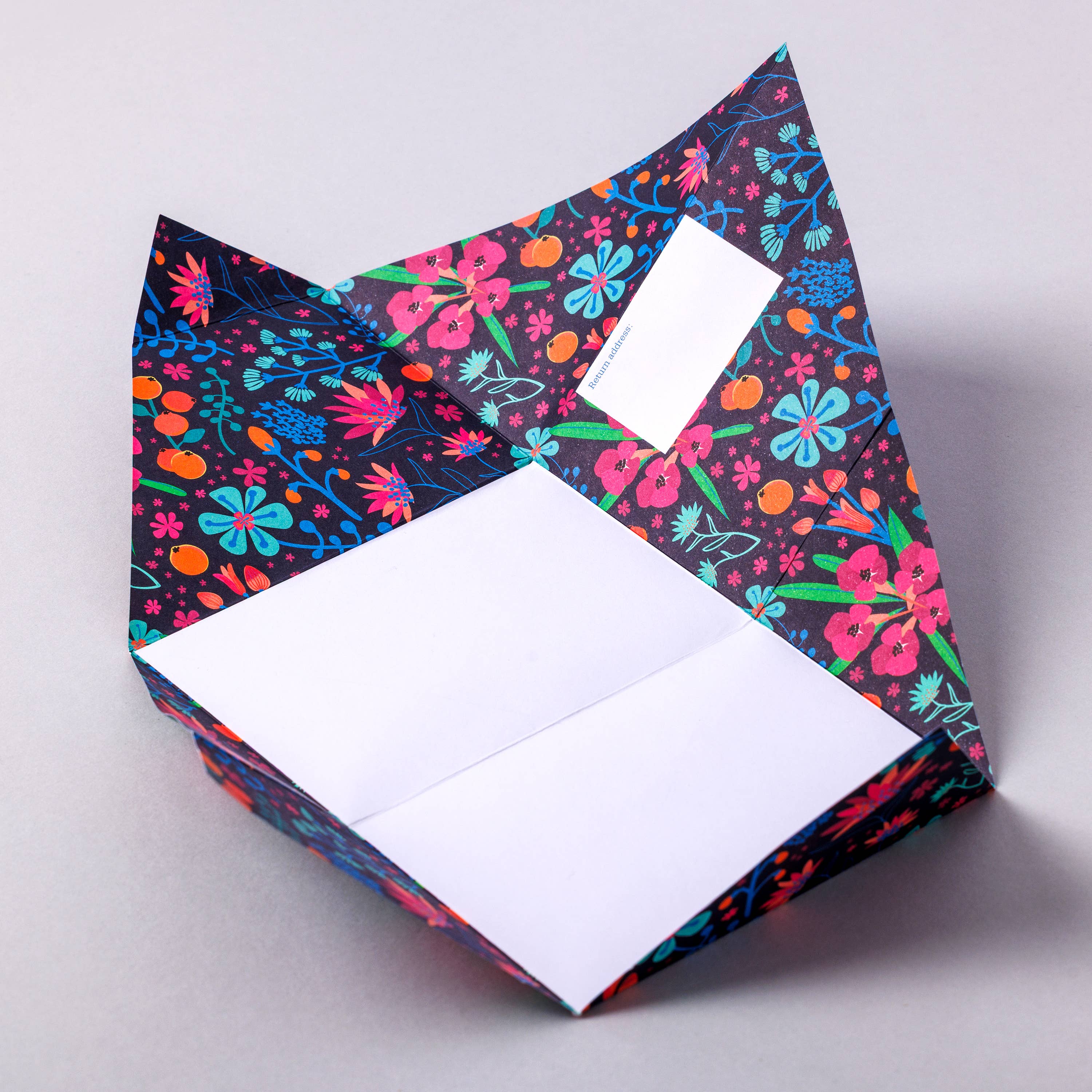 Midnight Garden Pigeon, Floral Folding Letter Set, Pack of 6 - Blesket Canada