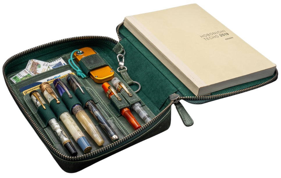 Galen Leather Expansi-Folio Wide A5 Zip Folio - Crazy Horse Forest Green - Blesket Canada