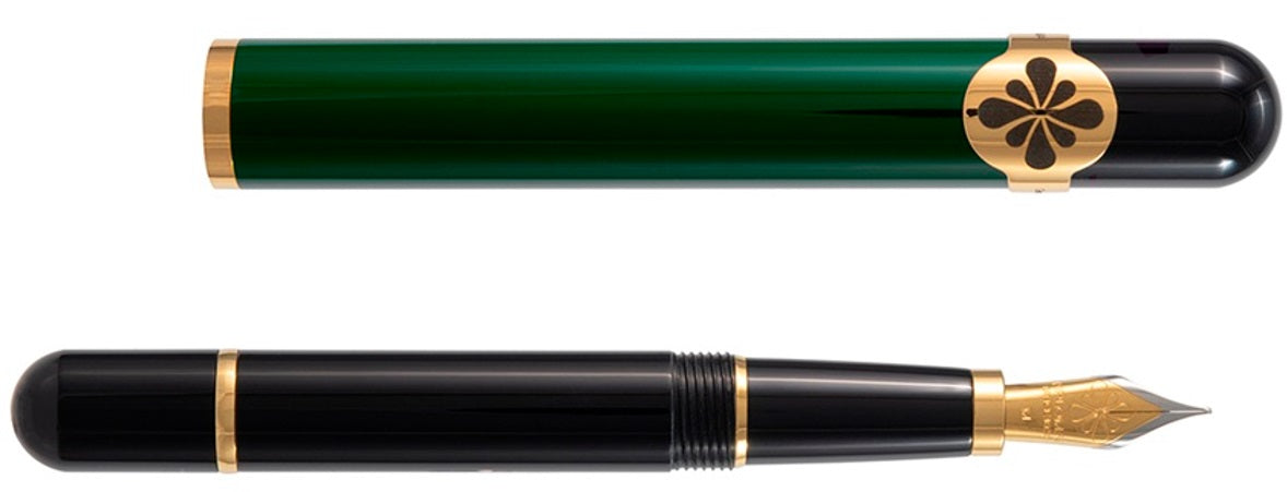 Diplomat XO Fountain Pen – Racing Green - Lacquer Green/Gold Limited Edition - Blesket Canada