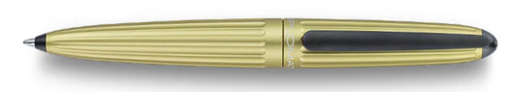 Diplomat Aero Ballpoint Pen - Champagne - Blesket Canada