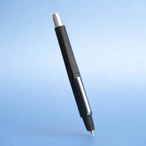Endless Creator Retractable Fountain Pen - Vanishing Point - Black - Blesket Canada