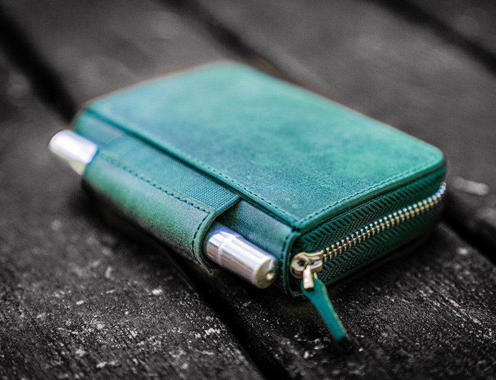 Galen Leather - EDC Wallet - Crazy Horse Forest Green - Blesket Canada