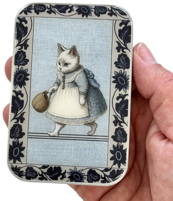 Firefly Notes - Kitty Notions Tin – Large - Blesket Canada