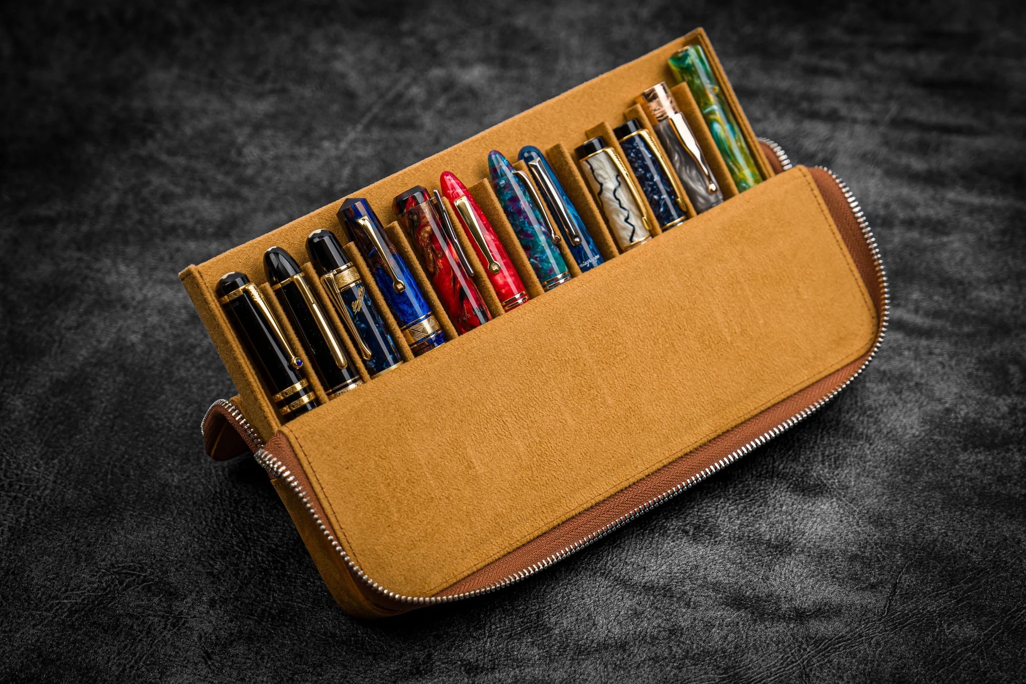 Galen Leather - Leather Zippered Magnum Opus 12 Slots Hard Pen Case with Removable Pen Tray - Crazy Horse Brown - Blesket Canada