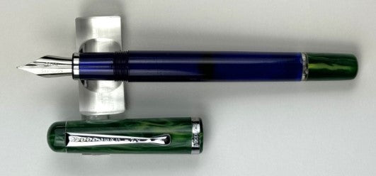 Noodler's Konrad Thule Flex Fountain Pen - Blesket Canada