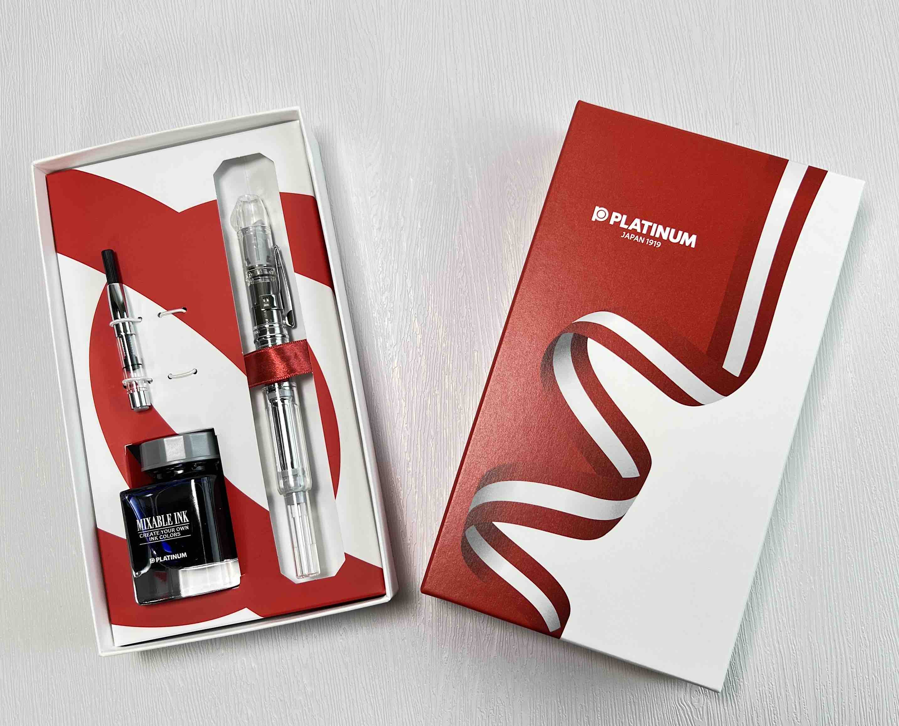 Platinum CURIDAS Fountain Pen Gift Set - Prism Crystal - Blesket Canada