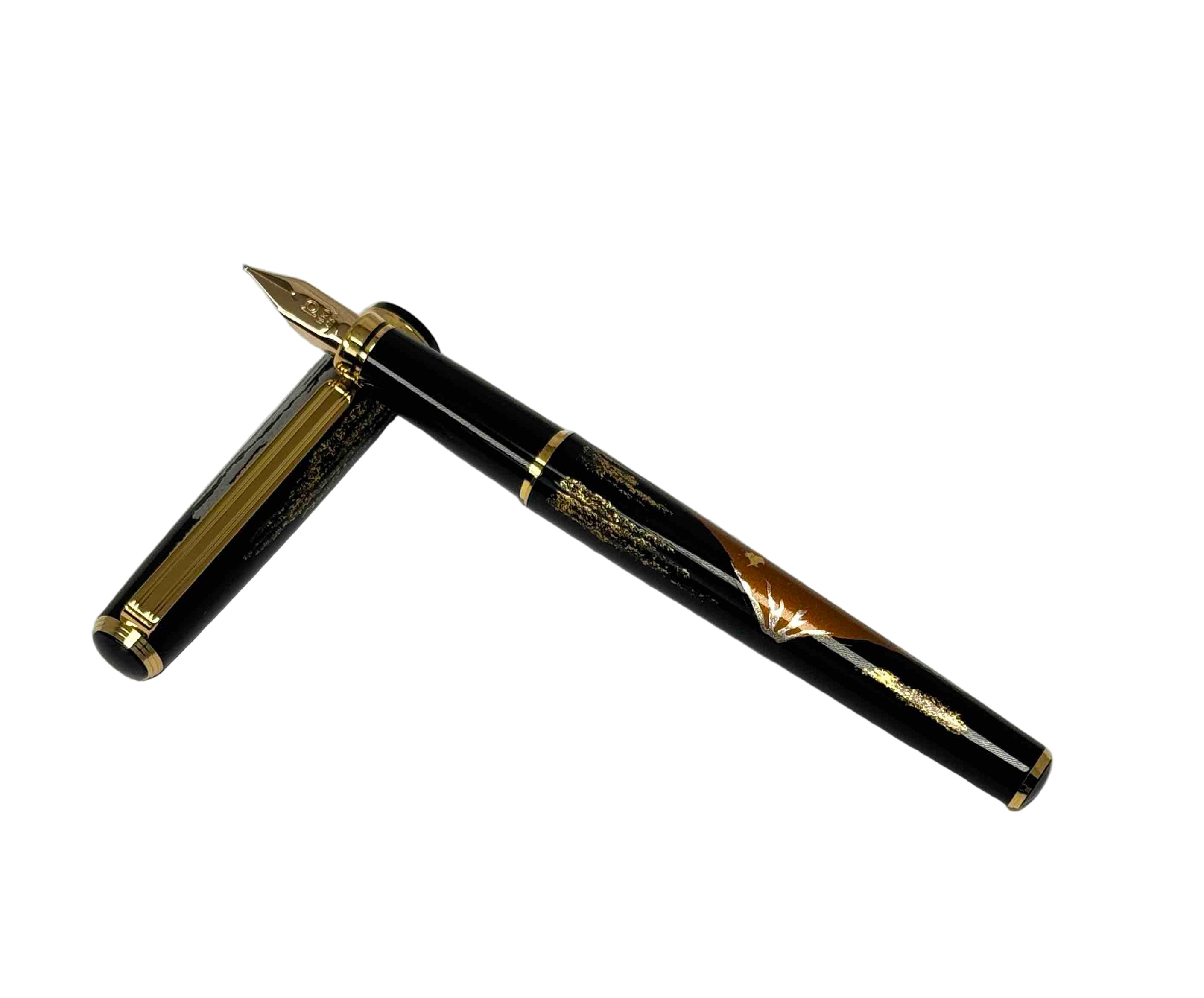 Platinum Vicoh Kanaza Red Mt. Fuji 18kt Fountain Pen - Blesket Canad