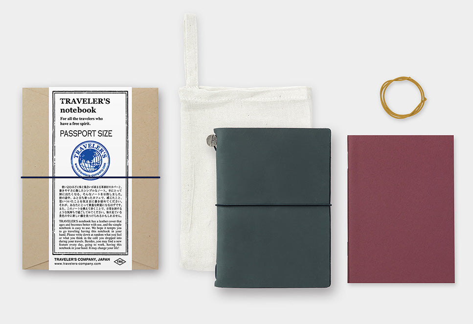 TRAVELER’S notebook Beginners Olive -  Passport Size - Blesket Canada
