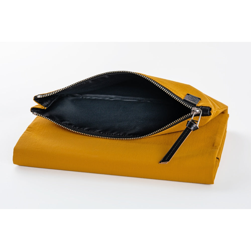 Hobonichi Techo 2026 Cover A5 – Tragen: Mustard - Blesket Canada