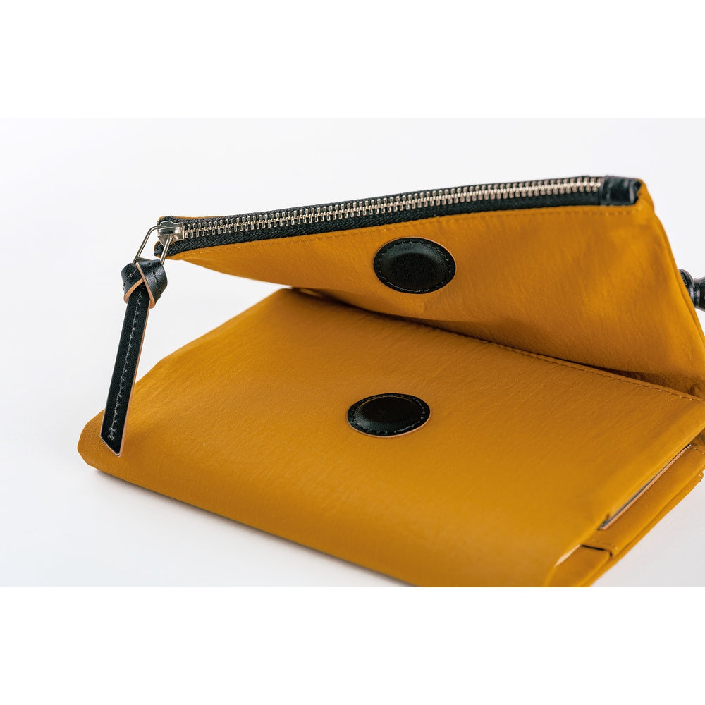 Hobonichi Techo 2027 Tragen: Mustard A6 Cover - Blesket Canada