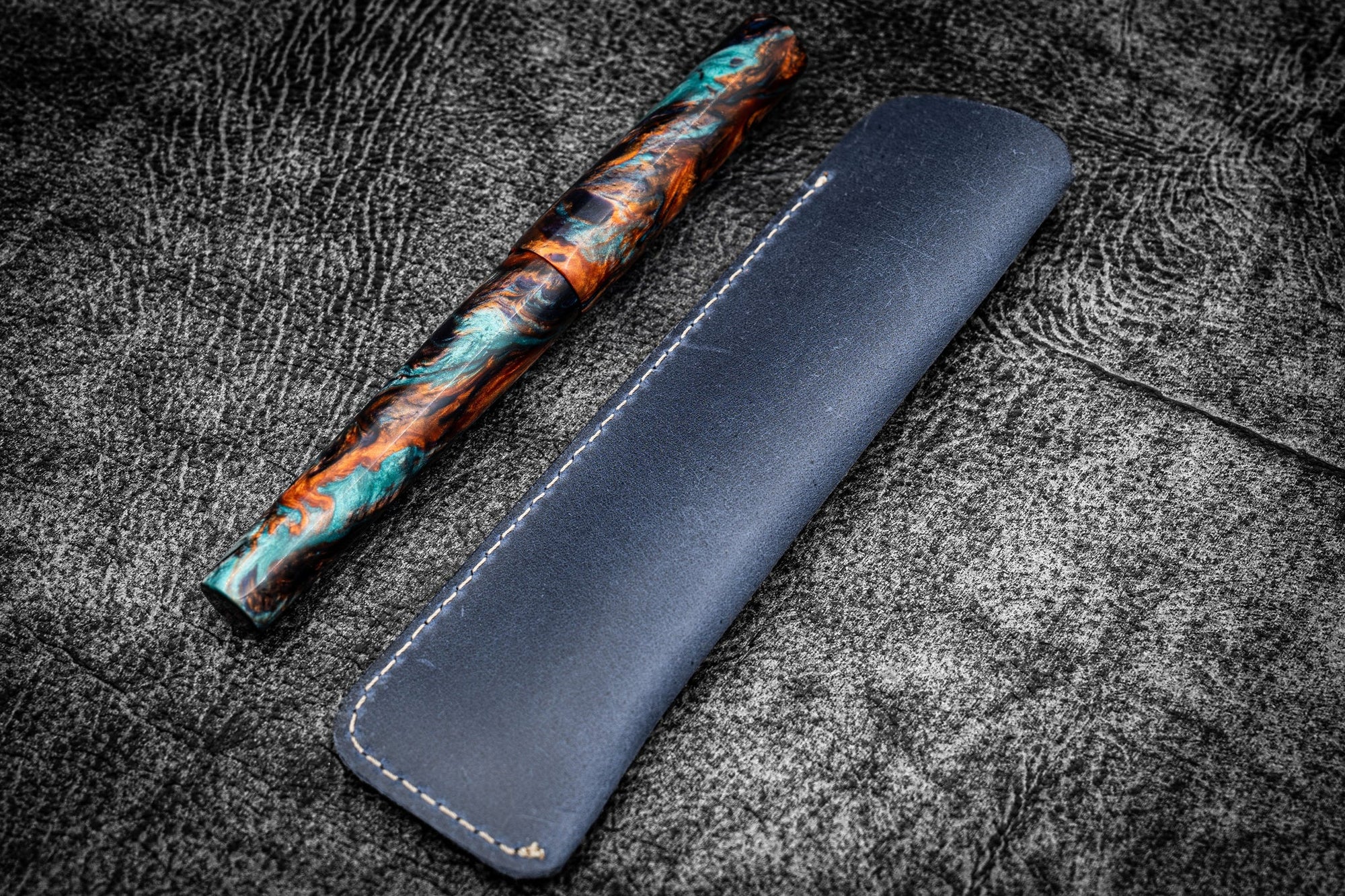Galen Leather - Single Fountain Pen Sleeve - Crazy Horse Navy Blue  - Blesket Canada
