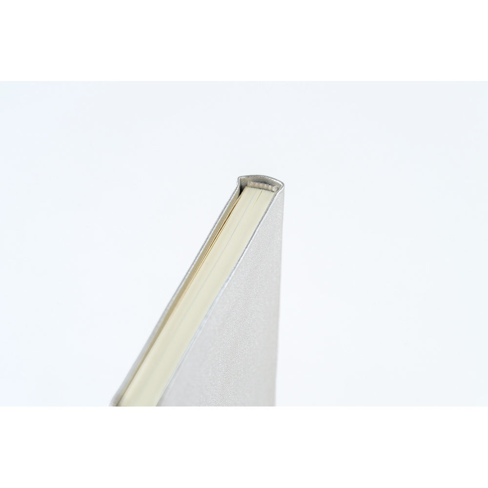 Hobonichi Techo 2027 Weeks Leather: Noble Silver [ENG/Tall & Slim/Jan Start] - Blesket Canada