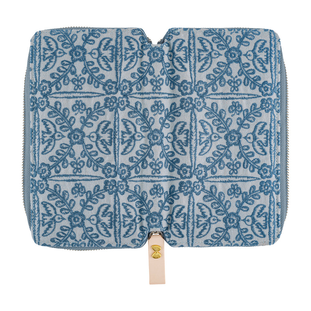 Hobonichi Techo 2027 Weeks Minä Perhonen: Felice (Blue) [Tall & Slim] Cover - Blesket Canada
