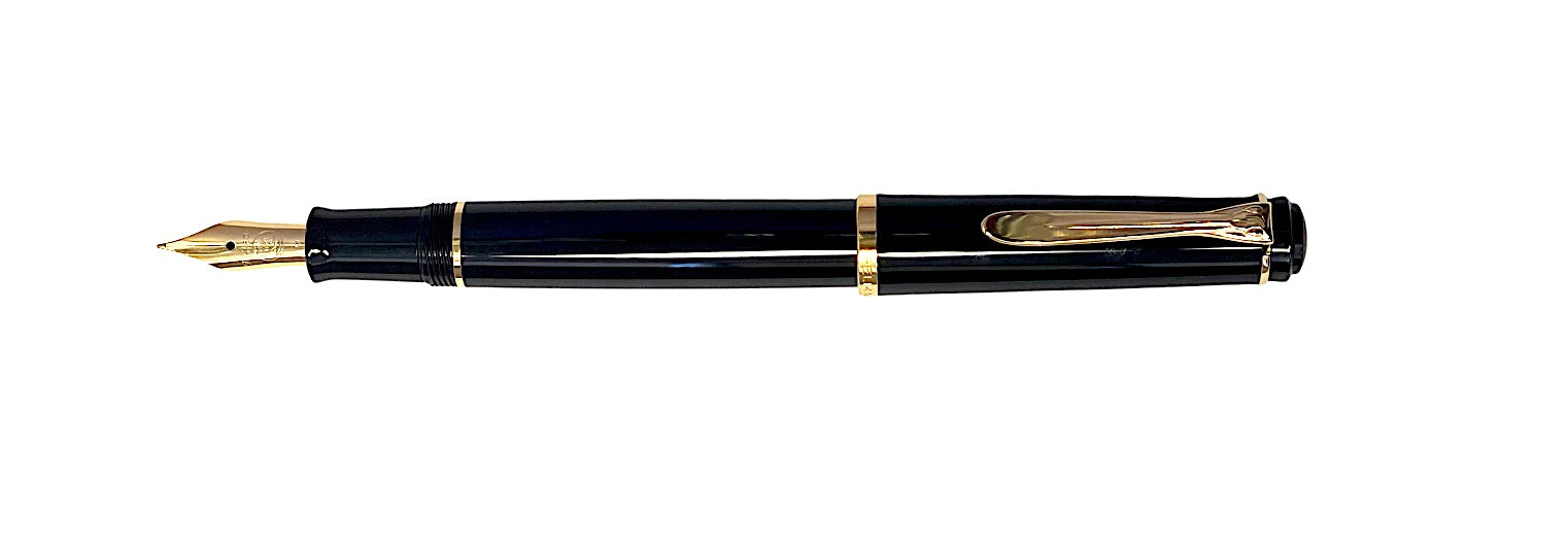Pelikan P200 Fountain Pen Black/Gold M